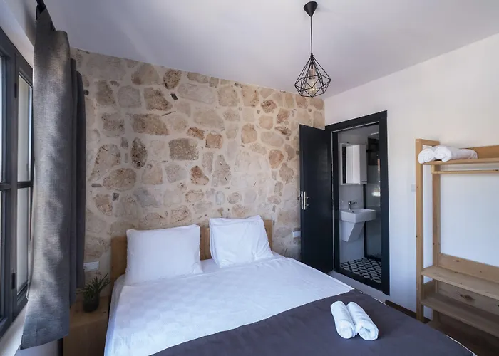 Solo BoutiqueBoutique Hotel